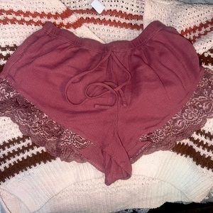 Super cute shorts size small. Pre-loved in great condition. No holes or stains